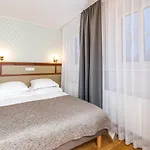 Hotel Wesset