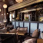 Wesset Hotel
