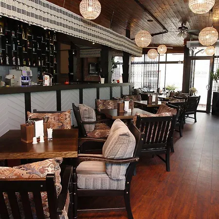 Wesset 호텔 페르누