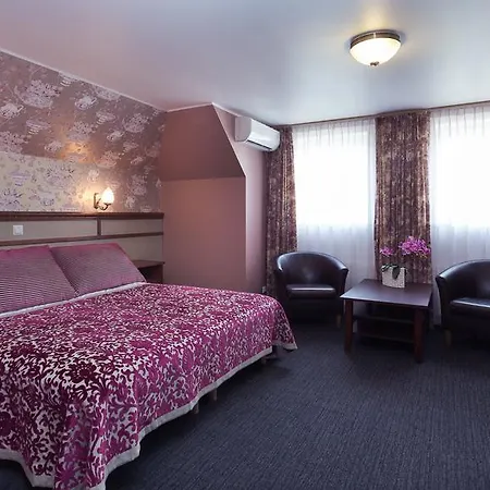 Отель Wesset 3*
