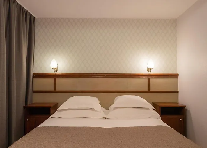 维赛特酒店别墅 3*